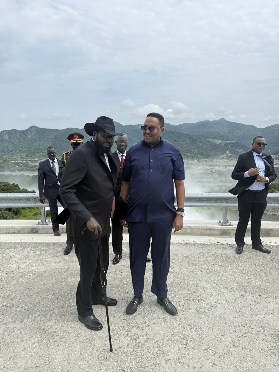 #IGADatACS2

IGAD congratulates the Government and people of Ethiopia on the historic launch of the Grand Ethiopian Renaissance Dam (GERD).

IGAD Executive Secretary, H.E. <a href="/DrWorkneh/">Dr Workneh Gebeyehu</a>, joined Heads of State and Government at this milestone event, which stands as a symbol of