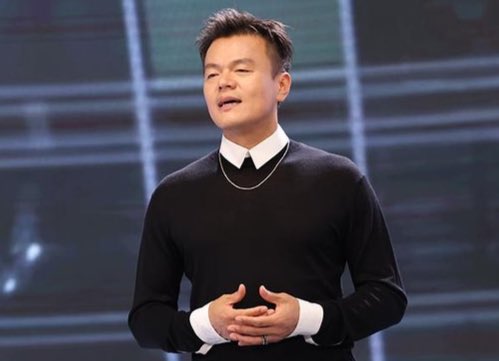 President Lee Jae-myung appointed JYP’s chief producer Park Jinyoung as co-chair of the new Presidential Committee on Popular Culture Exchange.

The president also cites his role in promoting K-pop’s globalization and his potential to enhance Korea’s cultural standing worldwide.