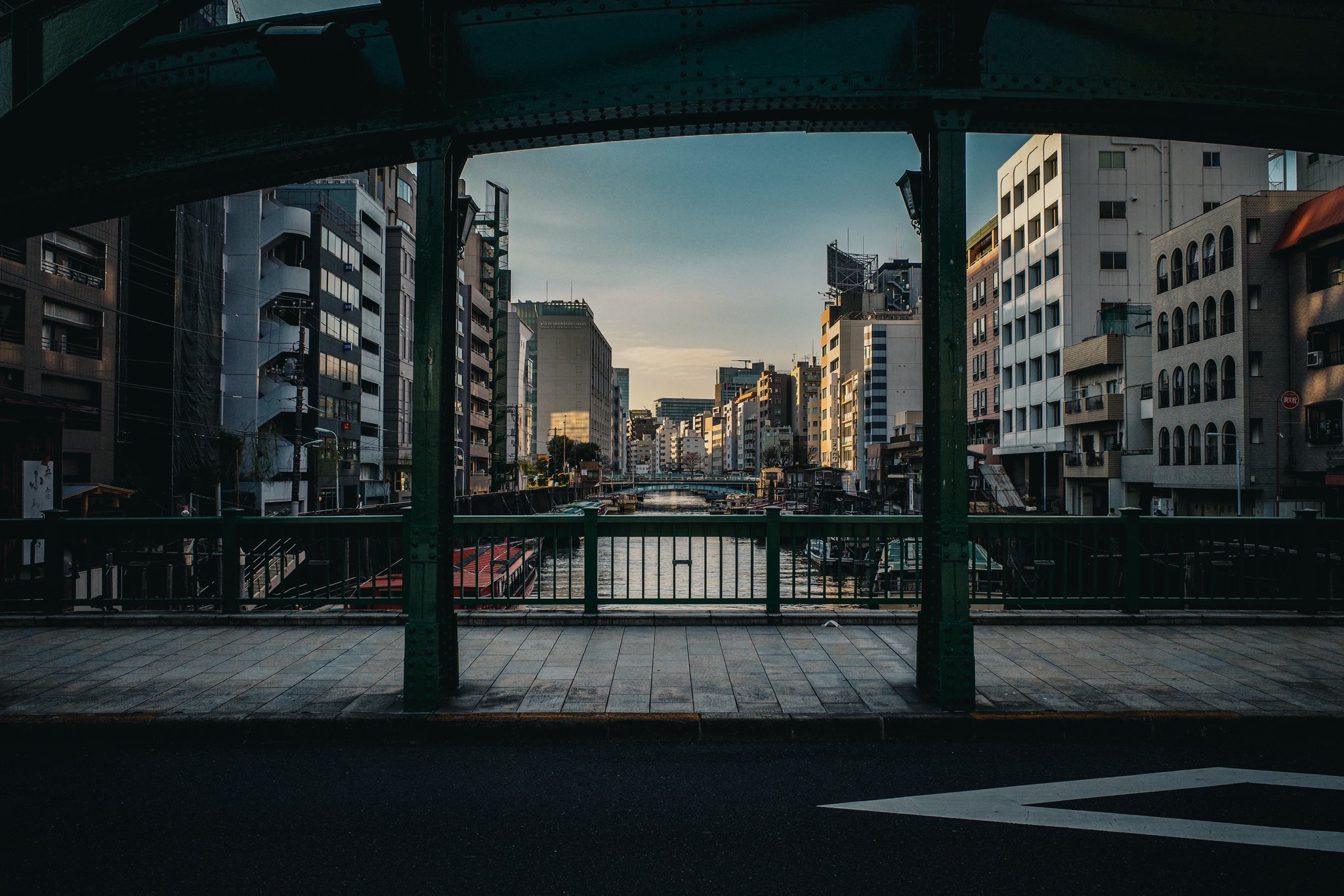 風景画1 Amazon.co.jp: 黒木啓 奥入瀬1 F6号 受注制作 油彩画 油絵 風景