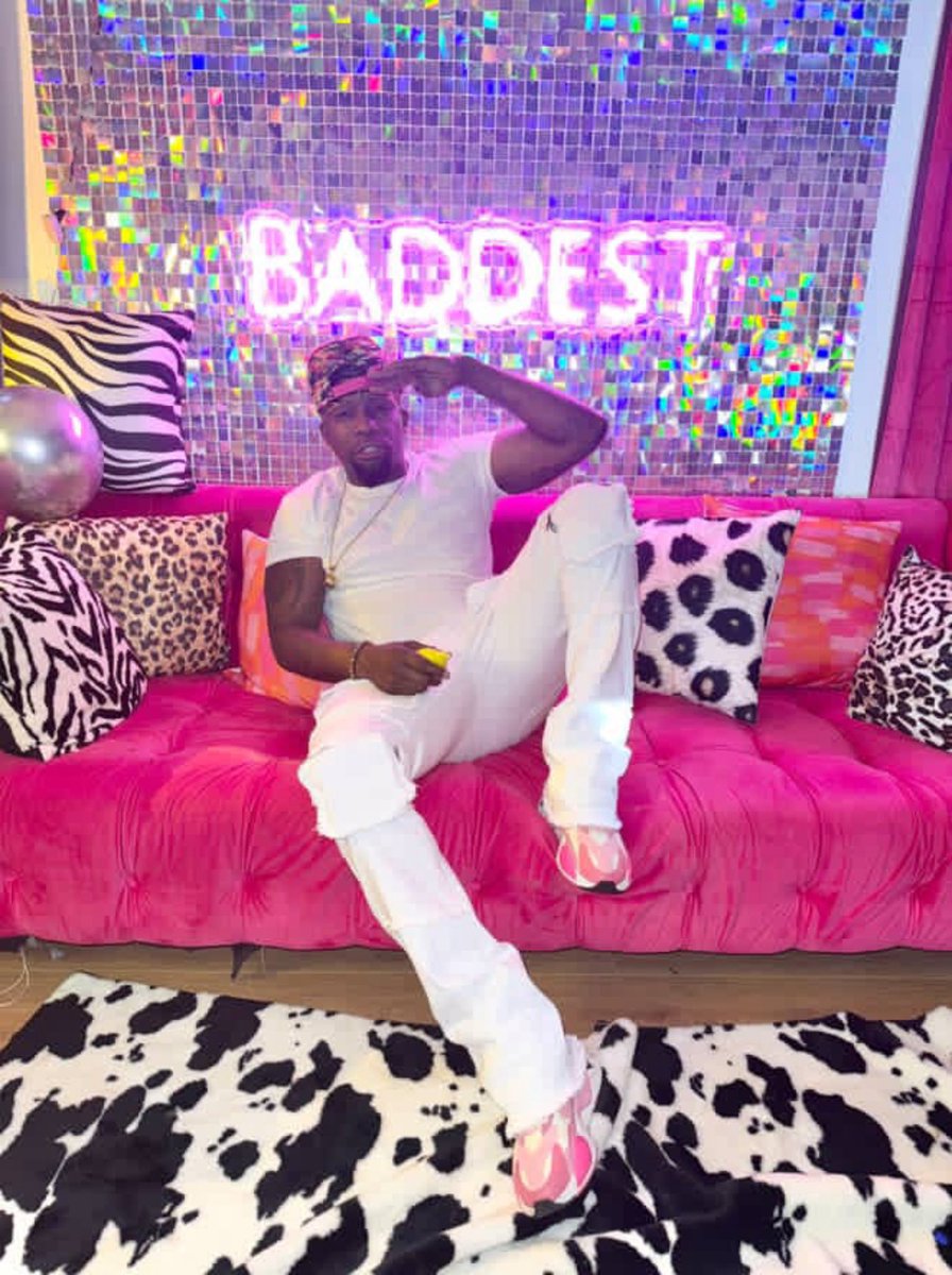 tomboychicish's tweet photo. @RomeMajorxxx is such a gentleman with ๐ ๐ handsome self ! ๐ Had such a good time hanging with him and the crew in New York. ๐ #romemajor #dannilynne
Should we Collab ? ๐ค https://t.co/WtRks9qz0j