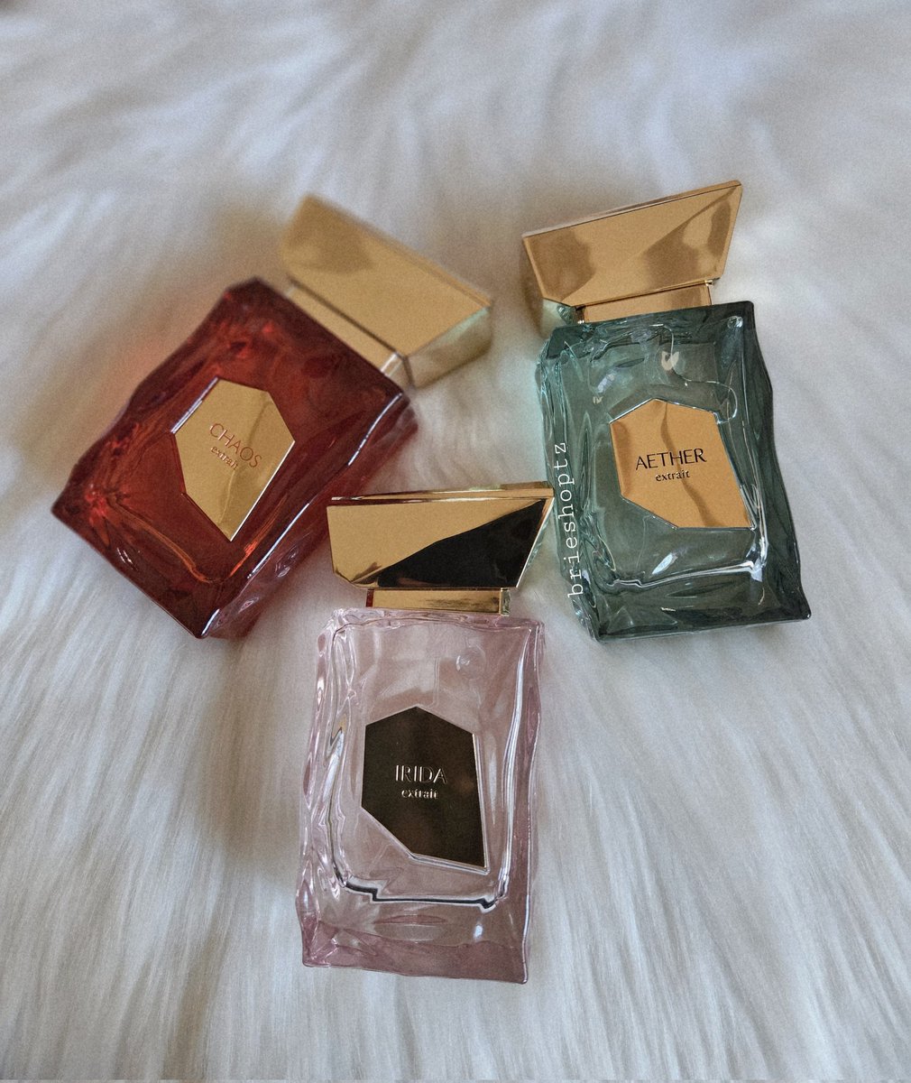 French Avenue did their big one with this collection @ 120,000Tzs 
wa.me/message/DPINI6…