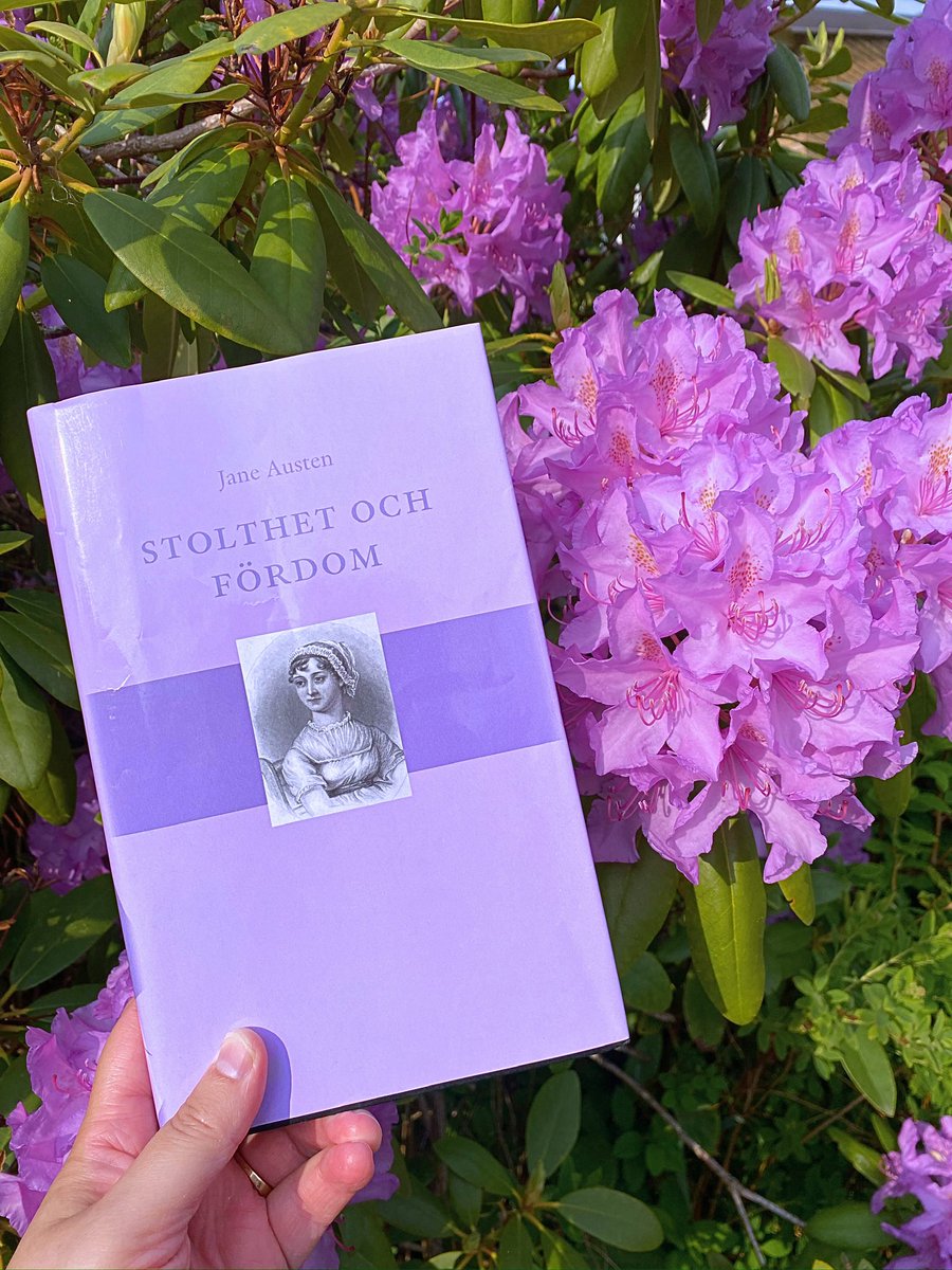 Jag har recenserat en av de bästa klassikerna jag läst, Stolthet och fördom av Jane Austen. Har du läst den? Tyckte du om den? #PrideandPrejudice 🩷✨

instagram.com/p/DOWlUvqDZhA/…