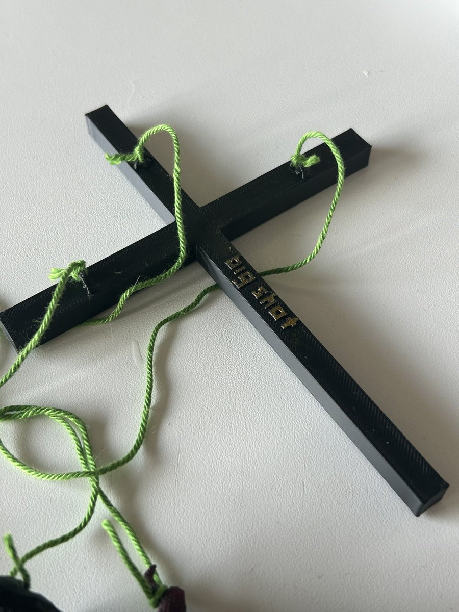 Spamton Neo string doll, anyone? #deltarune