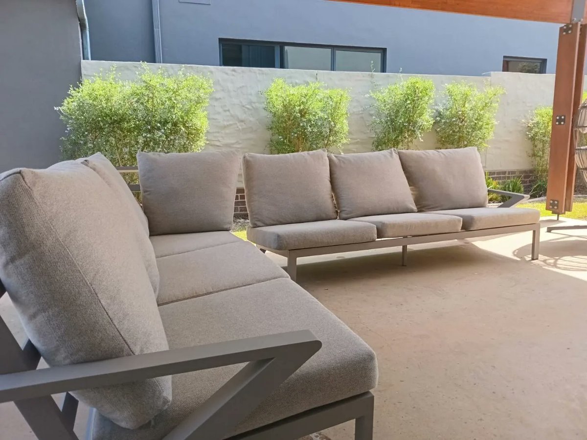 MowashZA's tweet photo. #SpringFever🌻🛋️ Remember to book your in door and outdoor furniture for deep cleaning this spring💺✅

👌No need to worry about dirty furniture anymore 😉We've got you☑️

📲Book your first wash and get R100 OFF, redeem using the Promo code : MOWASH25 

👉https://t.co/S3G9zIODtS https://t.co/954lditF3F