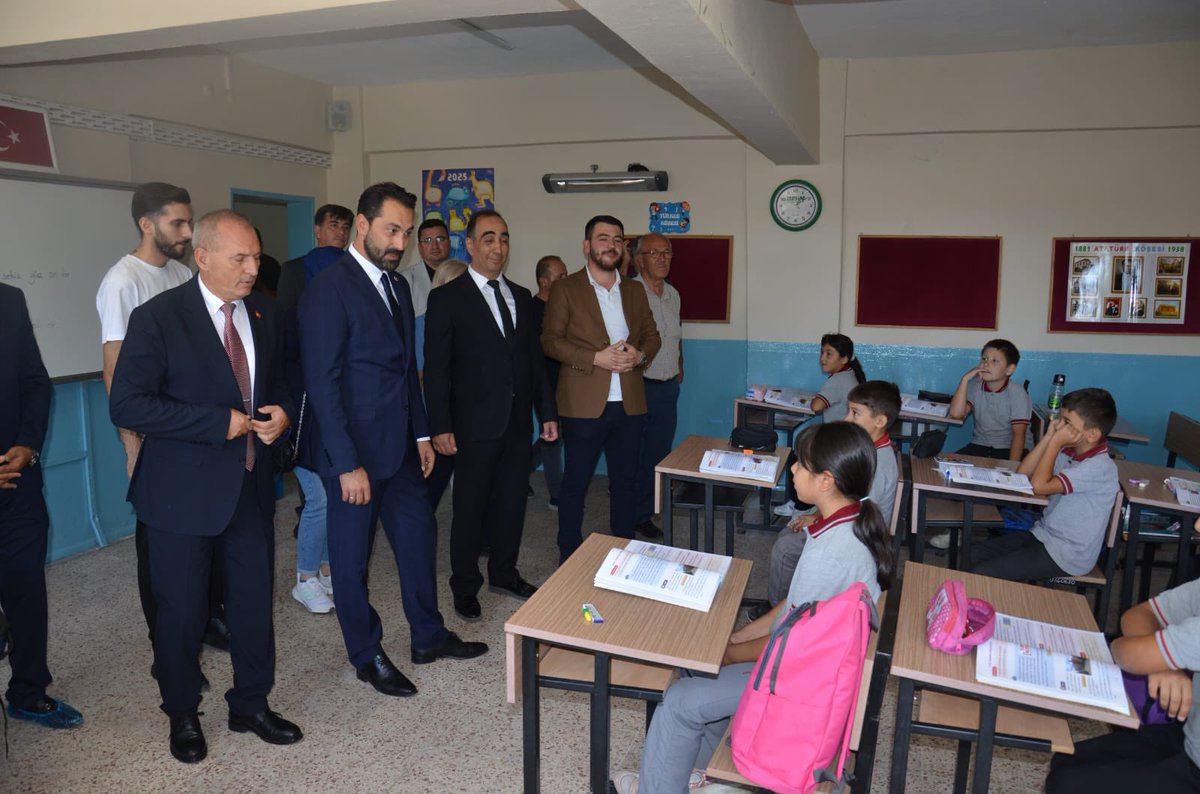 Türkiye-Avrupa Birliği eş finansmanıyla yürütülen IPARD kırsal kalkınma hibe programı çerçevesindeki teknik destek programı kapsamında, Tanıtım amacıyla 2025-2026 Eğitim öğretim yılı ilk gününde Yunusemre ilçesine bağlı Yuntdağı bölgesindeki 18 mahalle İlköğretim Okulunda