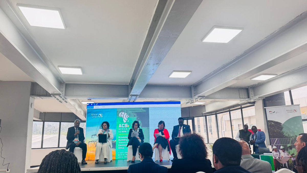 au_ied's tweet image. Day 1️⃣ of #ACS2 saw the launch of two programmes to accelerate Africa’s flagship energy initiatives — #AfSEM &amp;amp; #CMP.
⚡ CEPA by @EUtoAU
⚡ ENGAGE by @BMZ_Bund
The programmes are a testament to enduring #AUEU25 partnerships, advancing universal access to clean &amp;amp; affordable energy.