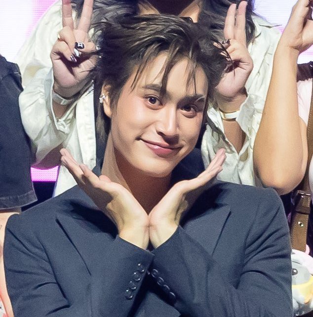 byliming's tweet image. ⠀⠀⠀⠀⠀⠀(🐶)                                      (🐱)

#GFAWAKEConcert
#GeminiFourth #เจมีไนน์โฟร์ท