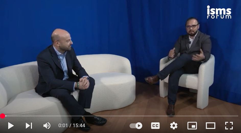 La nube ha transformado la forma en que trabajamos y protegemos la información. En esta entrevista del ISMS Forum , Luis Buezo, Senior Director, Global Lead for Networking &amp; Cybersecurity Services en #HPE, analiza cómo ha cambiado el panorama de la #ciberseguridad en los últimos