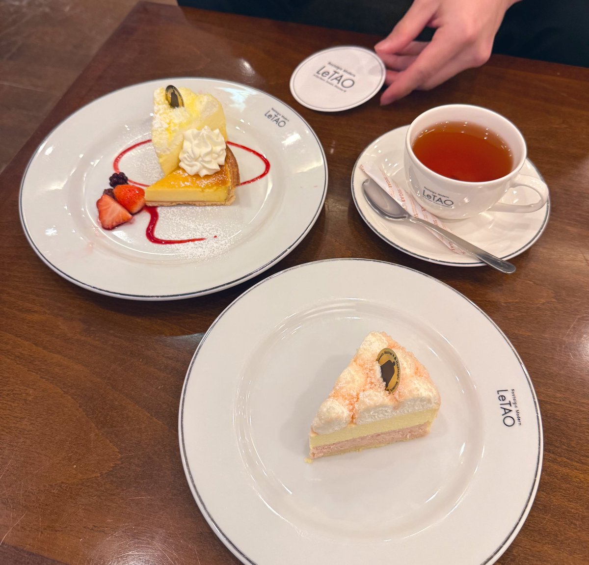oimoimo_00's tweet photo. 夜の小樽はとっても綺麗でした🍰🤍 https://t.co/RVdXX8CTGv