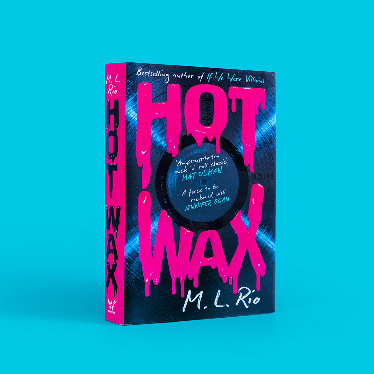 headlinepg's tweet photo. OUT NOW 🩷🎸

A very happy publication day to M. L. Rio's nostalgic love-letter to the 80s rock and roll scene, HOT WAX.

Get your copy now: https://t.co/FcDNiFMqTF https://t.co/4rUuco2Jih