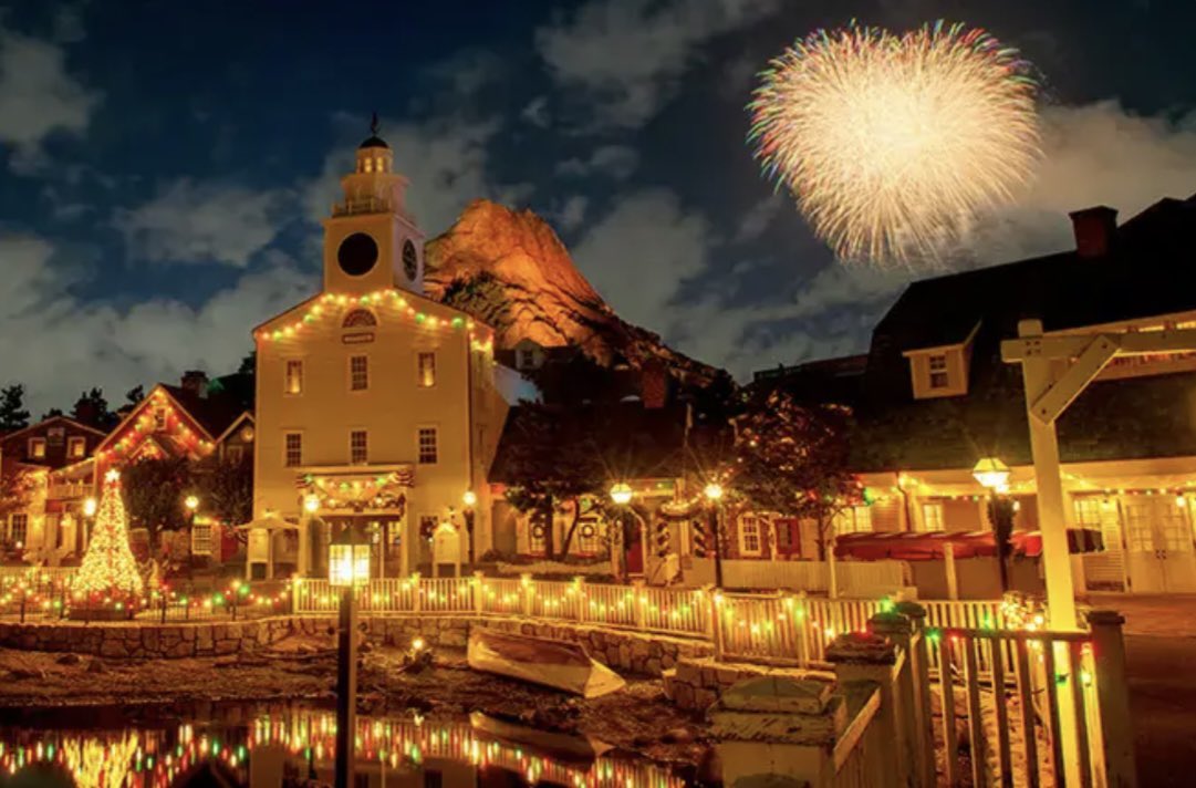 11月11日より、「東京ディズニーランド・
エレクトリカルパレード・ドリームライツ クリスマスver.」「ディズニー・クリスマス・グリーティング」「スターブライト・クリスマス」がスタートします🎄(12月25日まで)

tokyodisneyresort.jp/treasure/chris…
#TDR_now #TDR__now #TDR_info