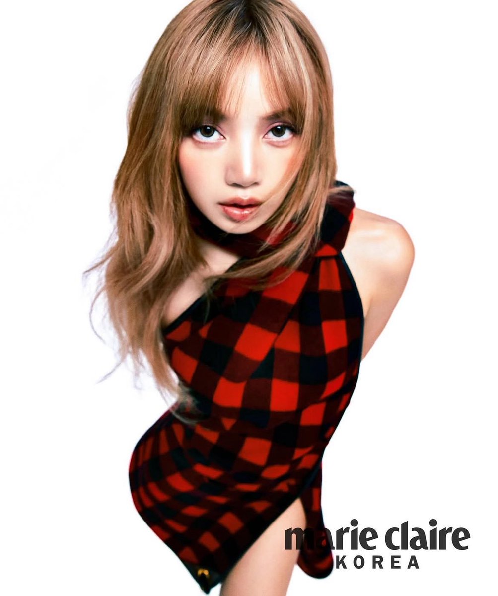 LaliceUpdates's tweet photo. .@marieclairekr IG update: 

- please engage! ⬇️

🔗 https://t.co/FxeDaQ4oxK

@wearelloud

#LISAxLVBeauty
#LISAxMarieClaireKR 
#LISAxLouisVuitton https://t.co/pta7r7xyEJ