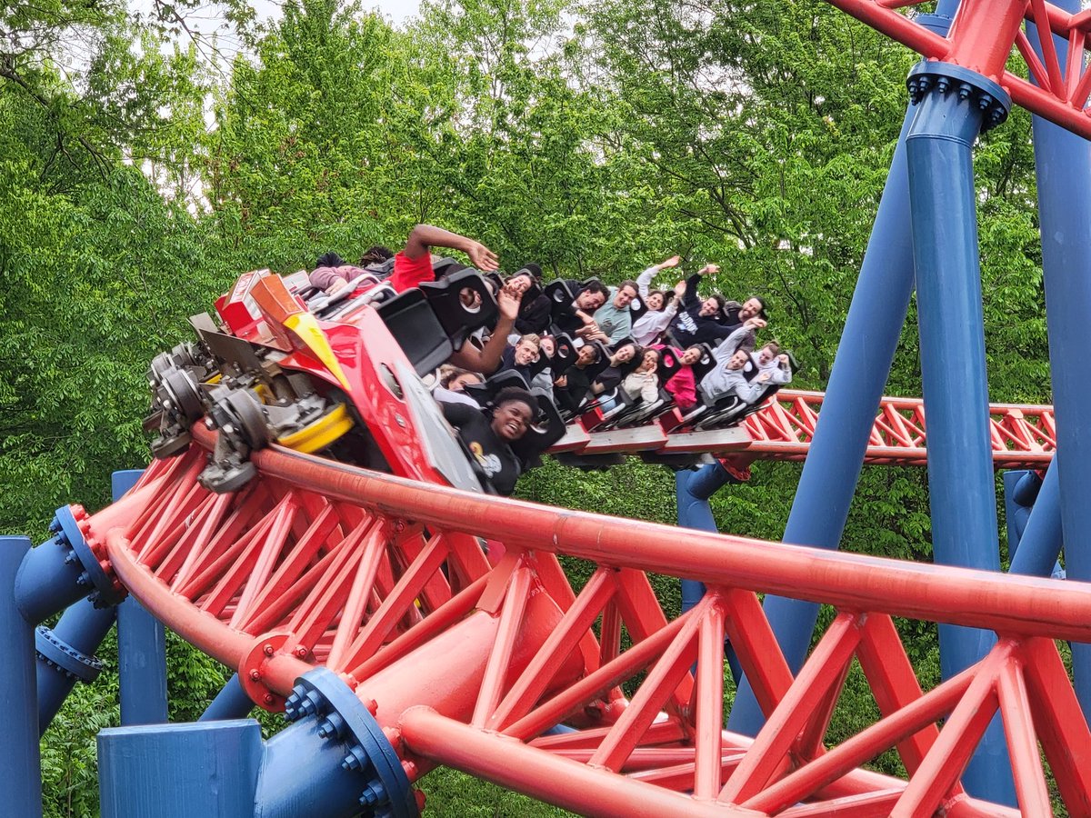 jsz1978's tweet photo. Superman the Ride @sfnewengland
#supermantheride #superman #sixflags #sixflagsnewengland #intamin #hypercoaster #hyper #steelcoaster #rollercoasterenthusiast #rollercoaster #rollercoasterphotography https://t.co/Q1CiME1rBX