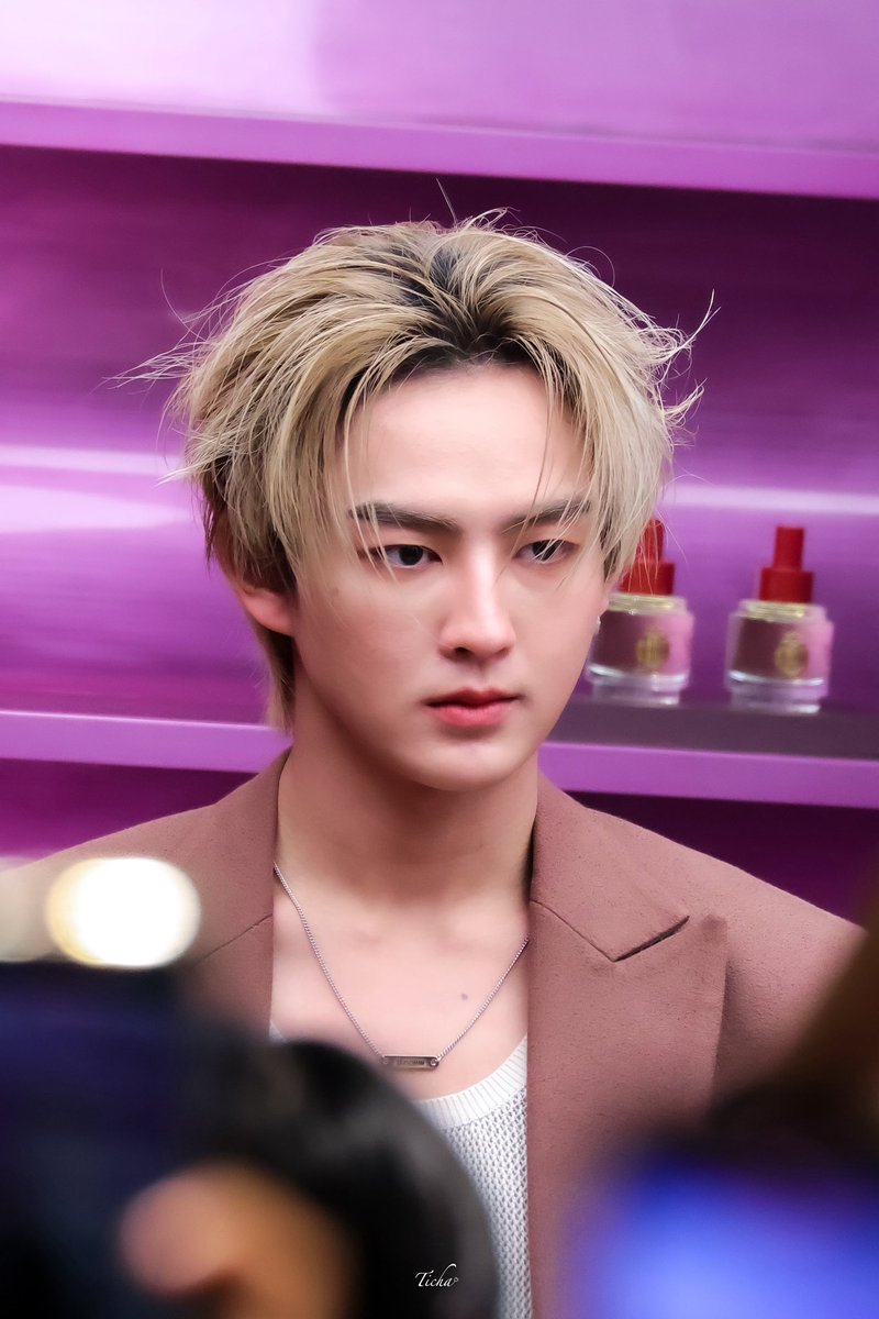 น้องฮาร์ทสวยมากกก ควีนสั่งลุยโคตรสวย

#PANPURIxBUS
#HEARTchuthiwat