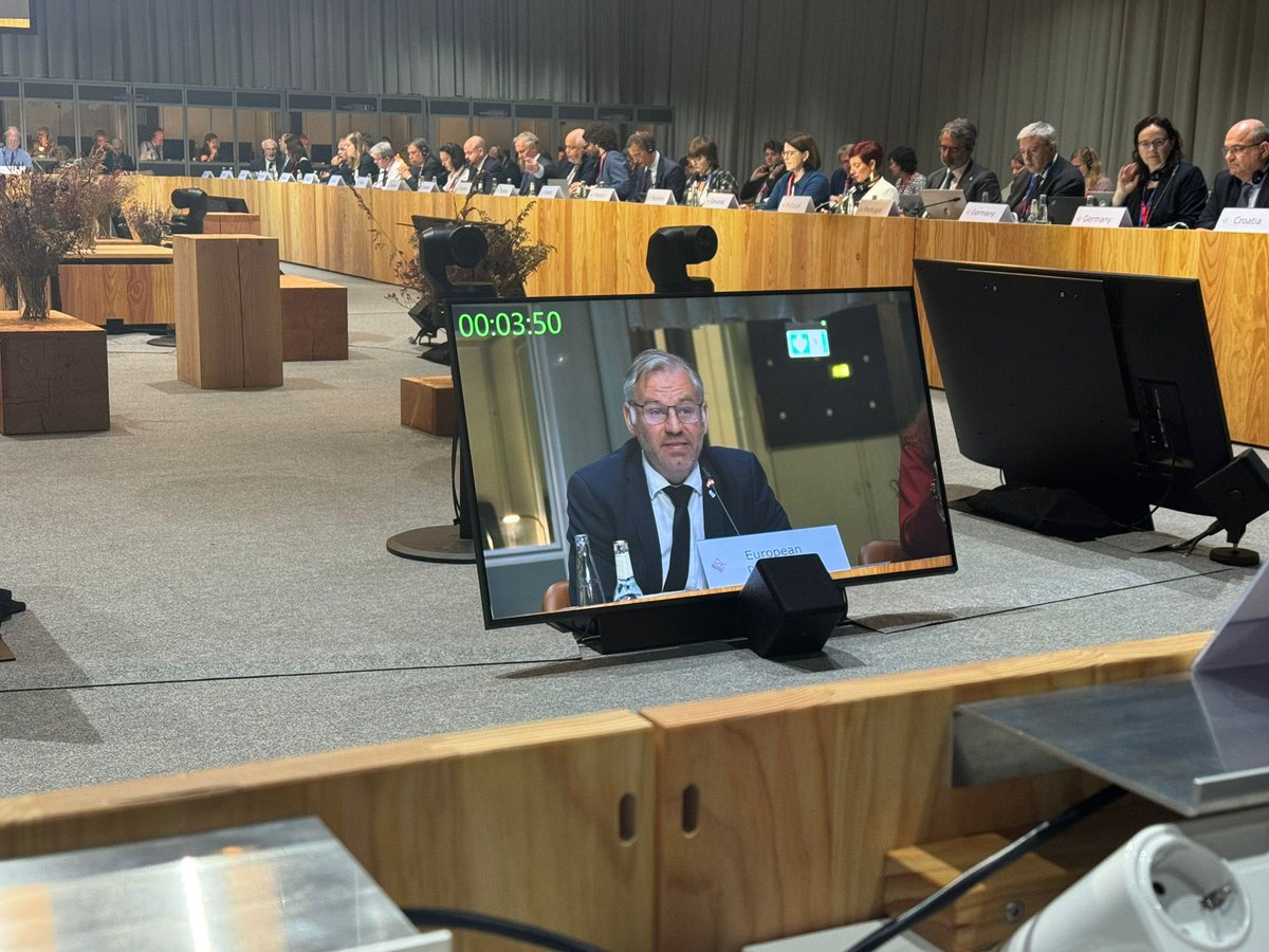 AGRI Committee Press (@ep_agriculture) on Twitter photo <a href="/EP_Agriculture/">AGRI Committee Press</a> Vice-Chair <a href="/norbertlins/">Norbert Lins, MDEP</a> at the Informal #AGRI Council in #Copenhagen: In agriculture, productivity &sustainability need to go hand in hand, so we can feed a growing world population and ensure food security. It goes through more innovation &investment. <a href="/eu2025dk/">Danish Presidency of the Council of the EU 2025</a> <a href="/EP_Agriculture/">AGRI Committee Press</a> Vice-Chair <a href="/norbertlins/">Norbert Lins, MDEP</a> at the Informal #AGRI Council in #Copenhagen: In agriculture, productivity &sustainability need to go hand in hand, so we can feed a growing world population and ensure food security. It goes through more innovation &investment. <a href="/eu2025dk/">Danish Presidency of the Council of the EU 2025</a>
