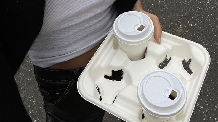 pilatesgirly's tweet image. uni casual