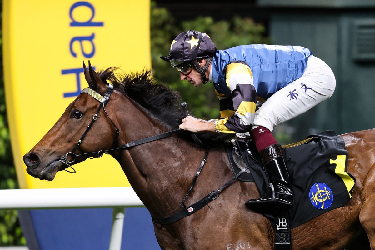 Racing To Win: Hear from new trainer Brett Crawford as he settles into life in Hong Kong, plus there’s a preview of the opening race meeting of the season at Happy Valley on Wednesday night. #HappyWednesday #HKracing 

📺 tinyurl.com/mthh2d2u
