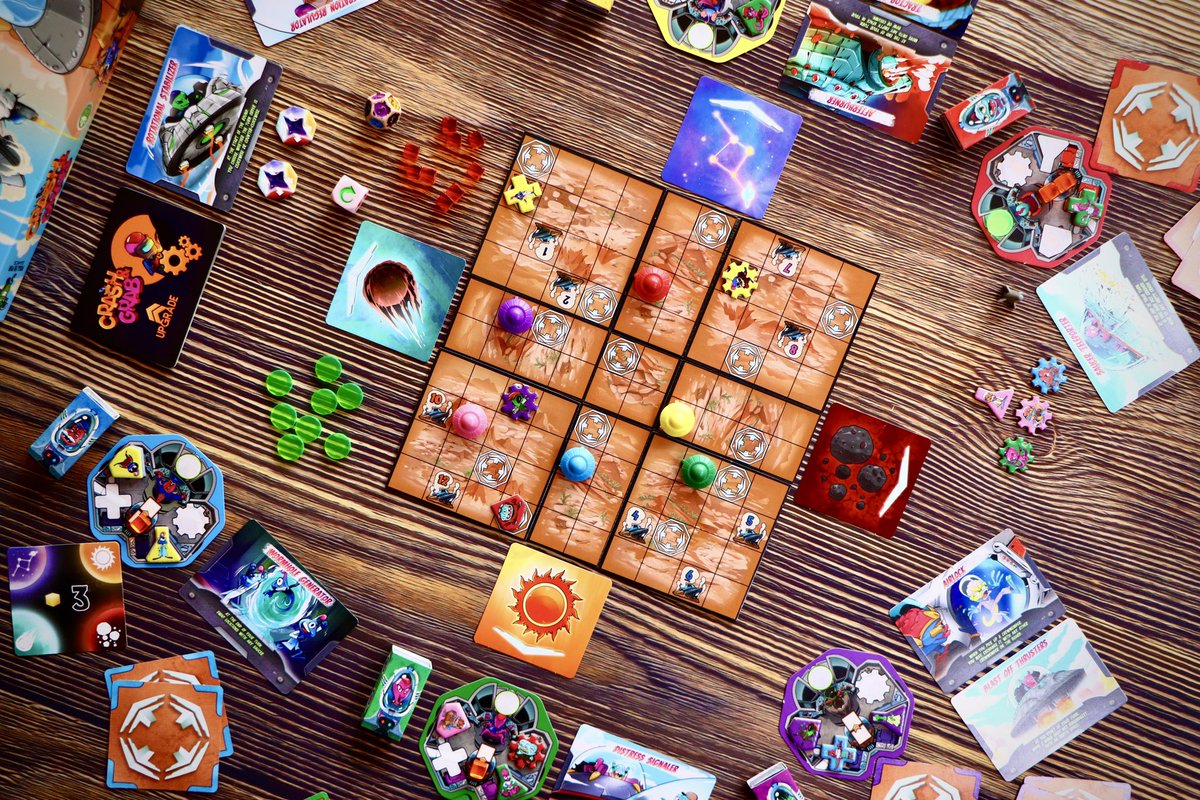 🛸 Crash &amp; Grab is what happens when aliens try to organise a rescue mission and end up crashing into each other instead.

📎 Our review: tabletopping.games/2025/09/09/cra…

#boardgames <a href="/pullthepingames/">Pull the Pin Games</a>