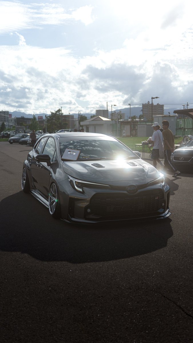 tCVAMnI8hHMzTYc's tweet image. 自分の車これしか撮ってなかった🤣
とりあえず来年はなにしようかな～ってずっと考えてます笑
外装はもうこれ以上の足し算はいらんな...。