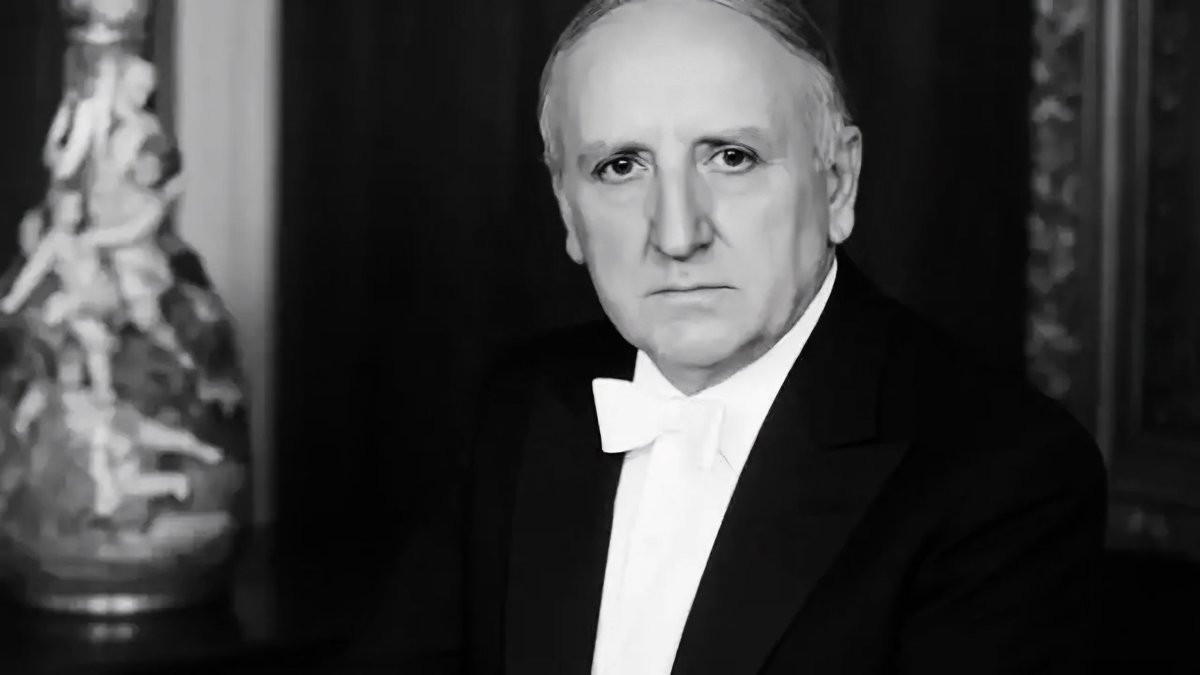 Türk siyasetinin önemli isimlerinden, Bartınlı hemşehrimiz Cahit Karakaş'a Allah’tan rahmet, ailesine ve yakınlarına sabır diliyorum.

Milletvekilliği, Bayındırlık ve Ulaştırma Bakanlıkları ile Türkiye Büyük Millet Meclisi Başkanlığı görevlerinde bulunan değerli siyaset