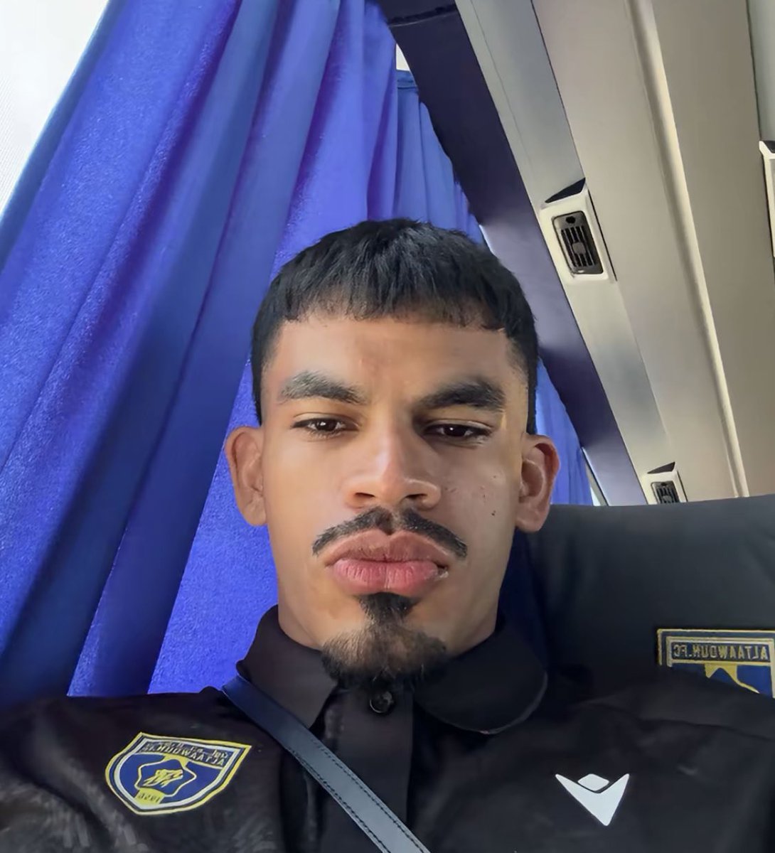 قبل ايام تم تغير قرار من اجل سعد حتى يستفيد منه النصر 

لكن البجيح بجيح ياخذ ويجحد