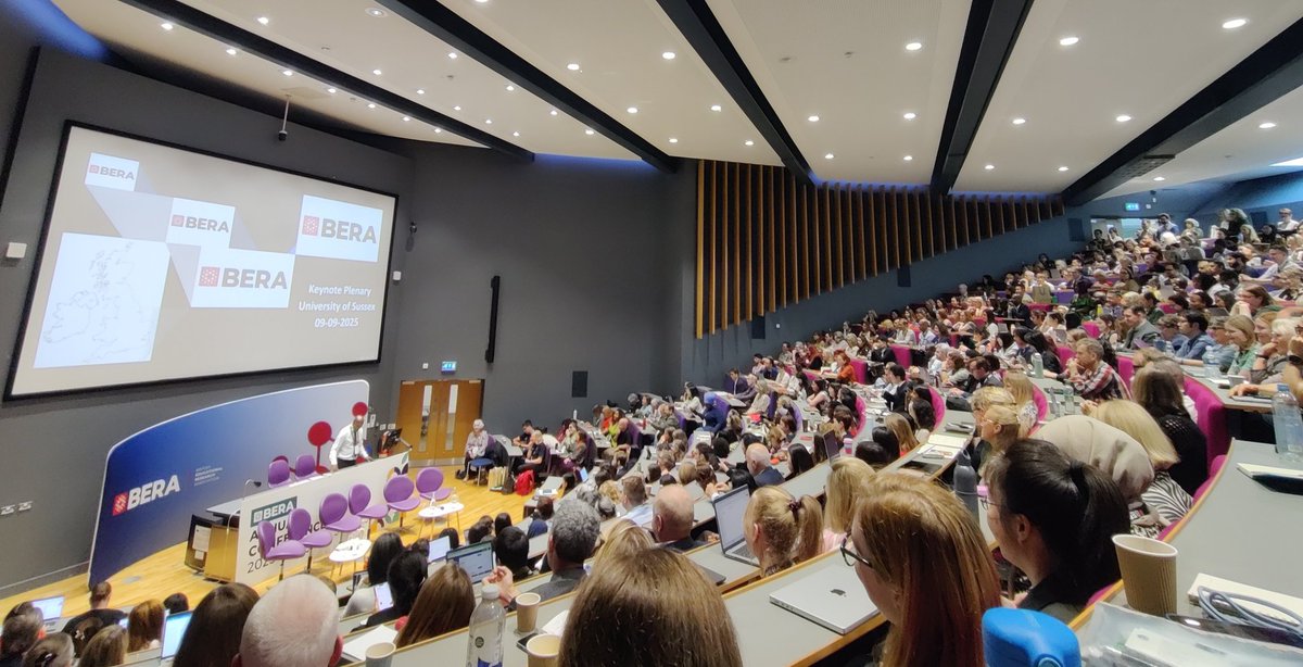 #BERA2025 starting now with <a href="/BERANews/">BERA</a> President <a href="/DrMoncrieffe/">Marlon Lee Moncrieffe</a> opening the keynote panel: What is being done and what must be continued for advancing the power of anti-racism and decoloniality in educational research, policy and practice across the four UK nations?