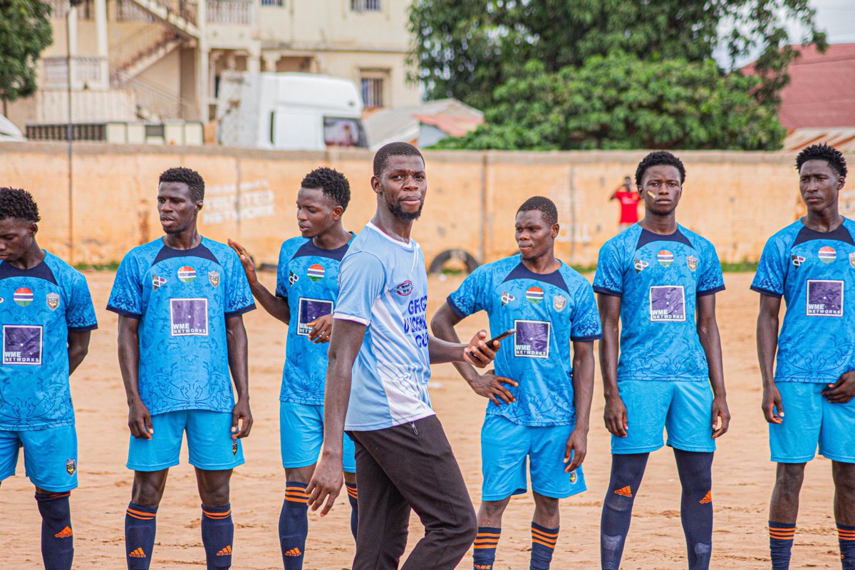 basirou_manneh's tweet image. Coaching passion 
#coach #football