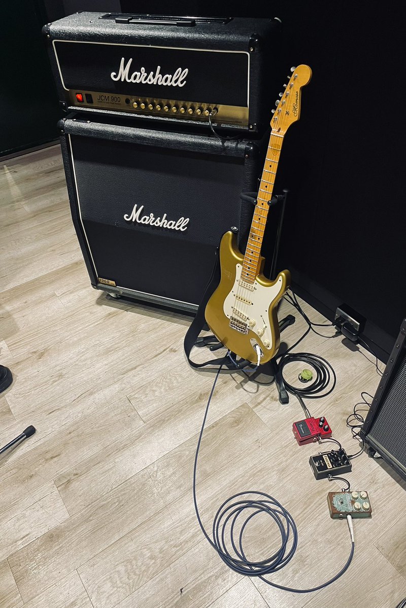 工房で作ってもらったオリジナルギター　メタル系で使用していました ATELIER Z 【USED】 Beta6 MT Custom [Mutsumi Signature