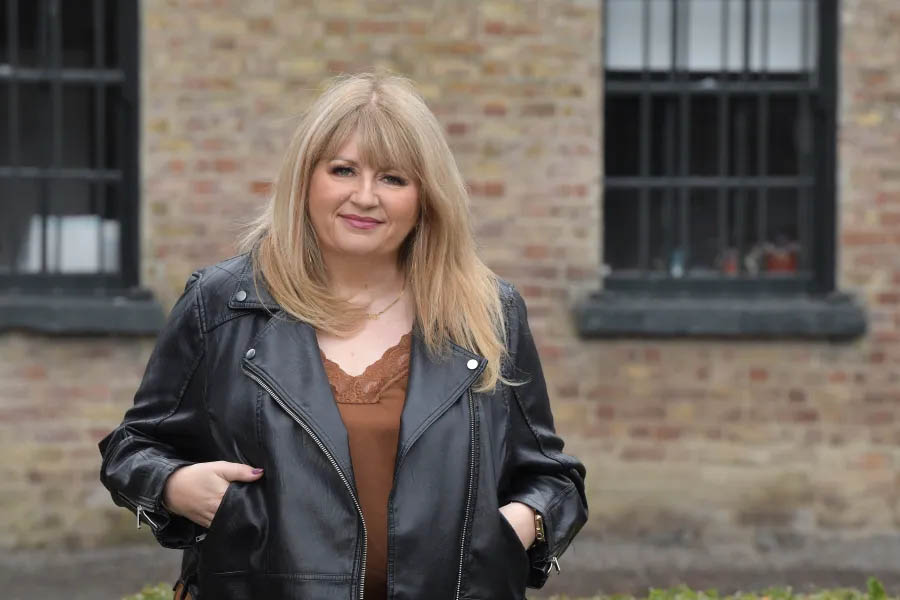 Good Housekeeping (<a href="/GHmagazine/">Good Housekeeping UK</a>) has announced its Good Books Autumn collection, with Carmel Harrington (<a href="/HappyMrsH/">Carmel Harrington Author</a>)’s The Stolen Child leading the pack

bookbrunch.co.uk/page/article-d…  (£)