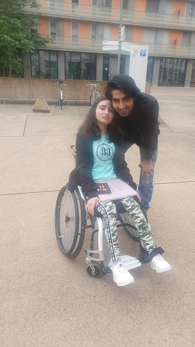 😘Indu_loves_Harshu😘 (@indulvshc) on Twitter photo Today is Jabra Fan's b'day.I wish her happy healthy life. I hope she is fine wherever she is. She has been missing since Feb. She was feeling under depression🥺that time.
<a href="/LDewanni/">𝙇𝙤𝙧𝙨𝙝𝙖𝙙 𝙚𝙧𝙖♥️</a> Narayan ji bless you. Today is Jabra Fan's b'day.I wish her happy healthy life. I hope she is fine wherever she is. She has been missing since Feb. She was feeling under depression🥺that time.
<a href="/LDewanni/">𝙇𝙤𝙧𝙨𝙝𝙖𝙙 𝙚𝙧𝙖♥️</a> Narayan ji bless you.