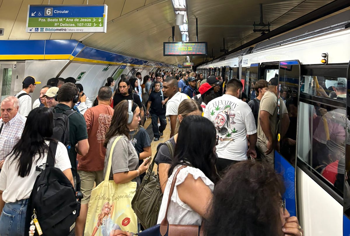 😤 2º día de caos por el cierre de la línea 6 de Metro

💼 Llevan 30 años en el Gobierno de #Madrid

🤮 Son los mejores gestores… del insulto

💰 Y saben, como nadie, regar con el dinero del contribuyente a los medios afines para ocultar sus pifias

ℹ️ elpais.com/espana/madrid/…
