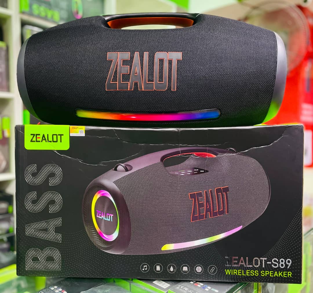 nonsman_online's tweet image. We present to you, two Zealot Giants.
High quality sound✔️
Long lasting battery capacity✔️
Perfect for small gatherings and outdoor party✔️
And many more...
#bluetoothspeaker #zealot #fastselling #gadgetstore #tech