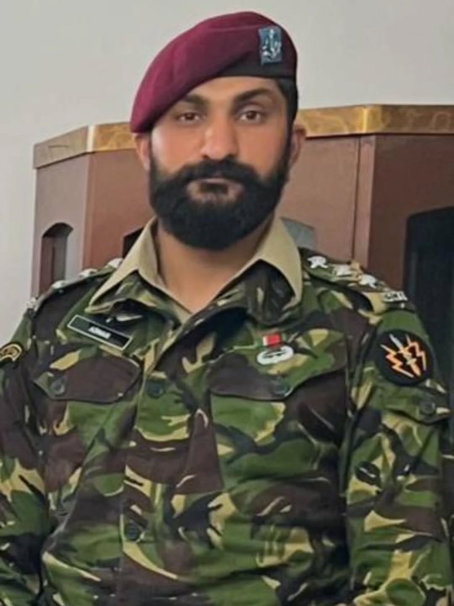 muqadasawann's tweet image. علی تمہاری شجاعت پہ جھومتے ہوں گے