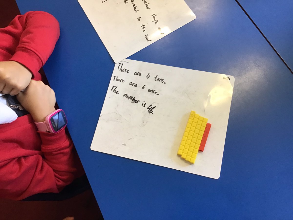LeighPrimary's tweet photo. A place value lesson to start the year in Year 3. We are representing numbers to 100 using concrete resources. Super paired work 3V #maths #cpaapproach #placevalue https://t.co/UUxogXhROC