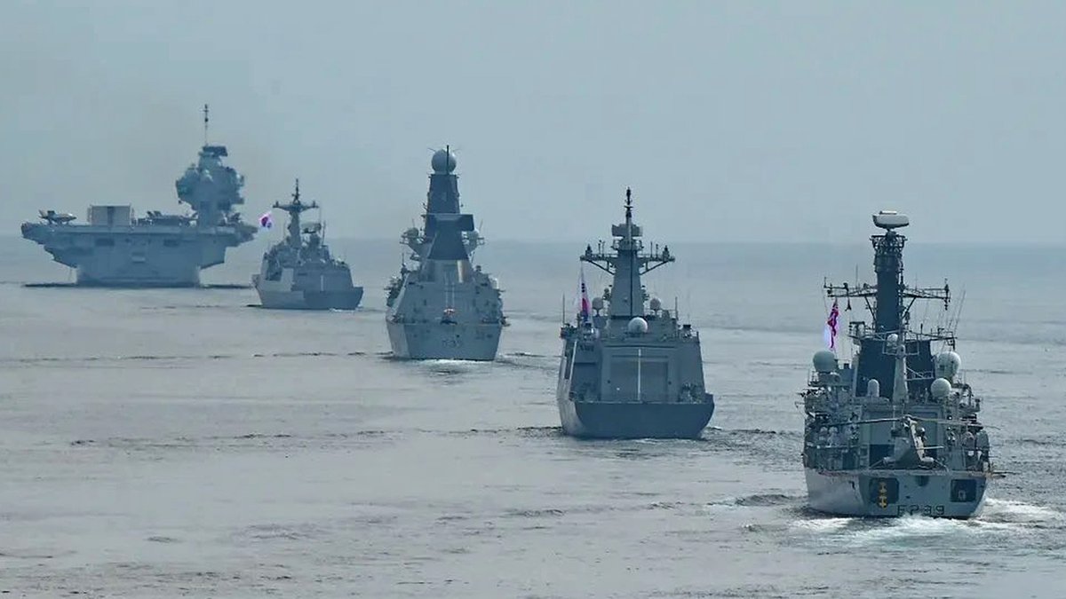 NavyLookout's tweet photo. UK Carrier Strike Group conducts exercise with the 🇰🇷South Korean Navy warships.

#CSG25 https://t.co/N4E3yDckLb
