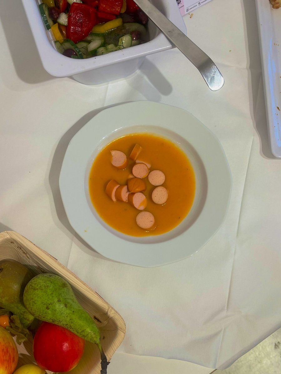 first time having hackathon soup <a href="/Theta_Network/">Theta Network</a> is taking good care of us  🫶🏻