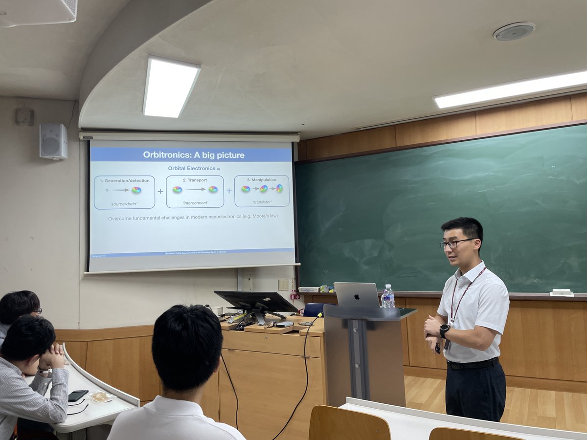 rothkopfAK's tweet photo. An interesting & engaging talk by our new colleague Dongwook Go at the #KoreaUniversity Fall Physics Colloquium today on his research field of #Orbitronics. From quantum mechanical foundation to solving the problem of raw material scarcity for novel memory. https://t.co/kgpc6hTSLF