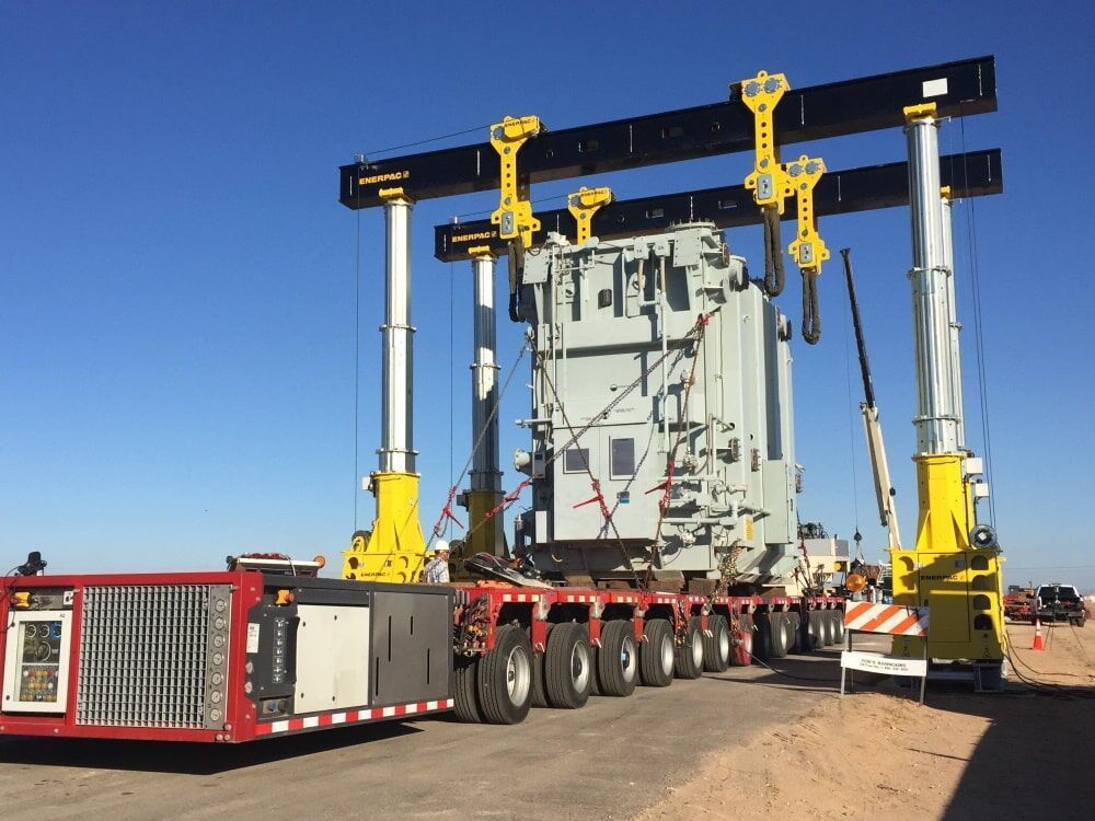 enerpac's tweet image. Your gantry may be large enough to accommodate the length and breadth of your load, but there’s another very important factor to consider. The centre of gravity of the load (CoG).
Find out why it matters bit.ly/3VMq6tu.
#Enerpac #HeavyLifting #LiftingSolutions