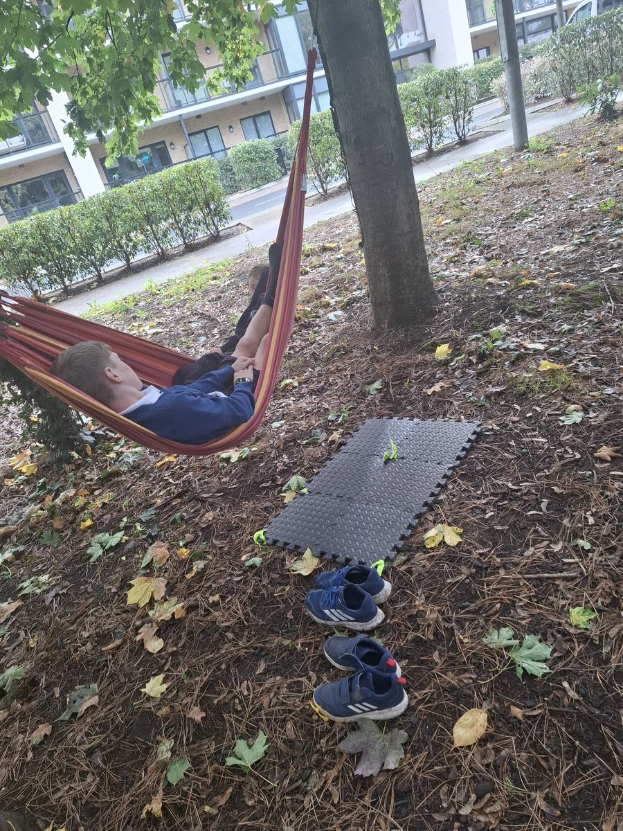 Great fun with Spraoi Forest School in Cualanor Park with 5th Class