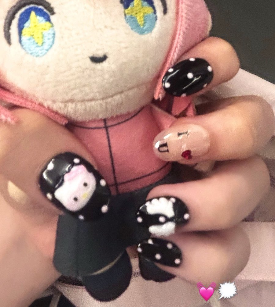 mongzip's tweet image. m.blog.naver.com/fr0mflowers/22…

교토•오사카 블로그 썼어요••💞