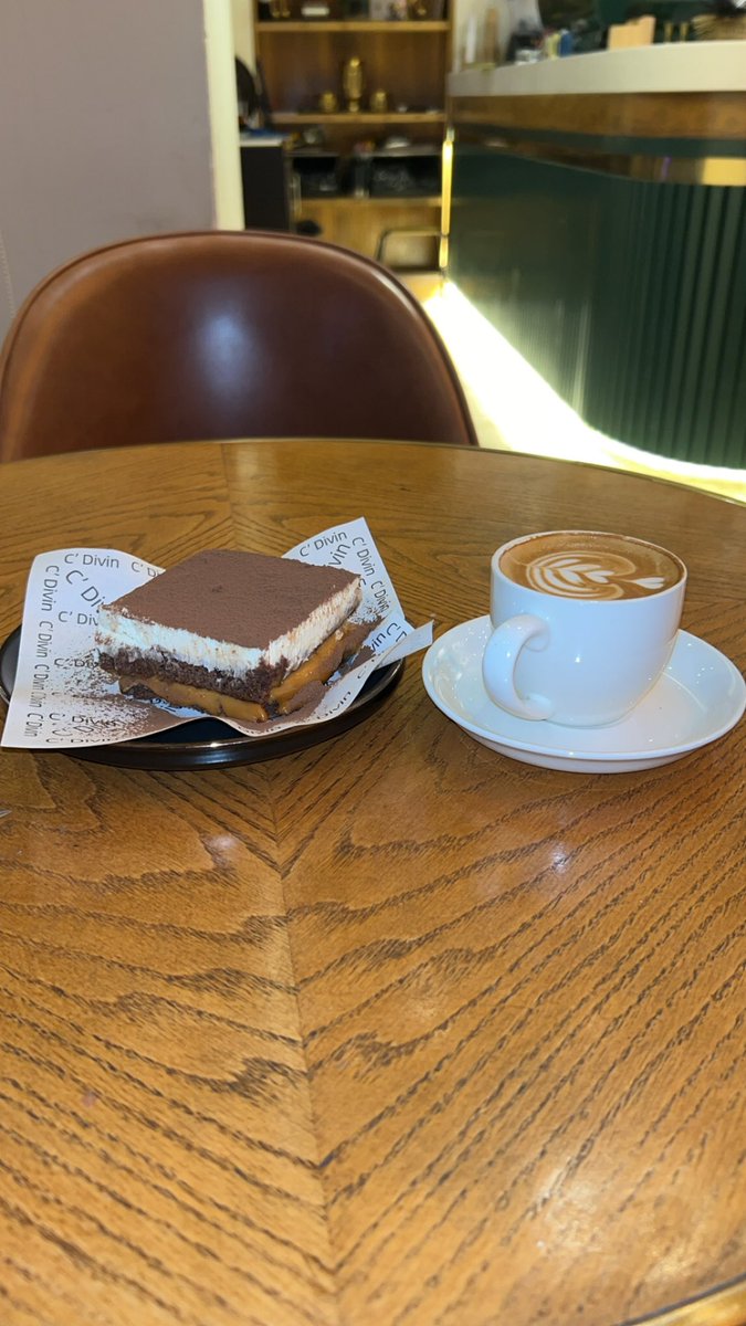 ♡همس الوفا♡ (@golden_perfume) on Twitter photo 