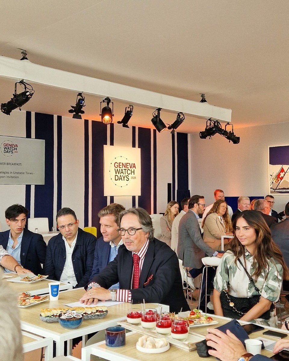 🇨🇭⏱️⌚️Some of our EU Geneva students recently attended @geneva_watch_days a watchmaking gathering of 65 prestigious brands every summer on La Rotonde du Mont-Blanc in Geneva.