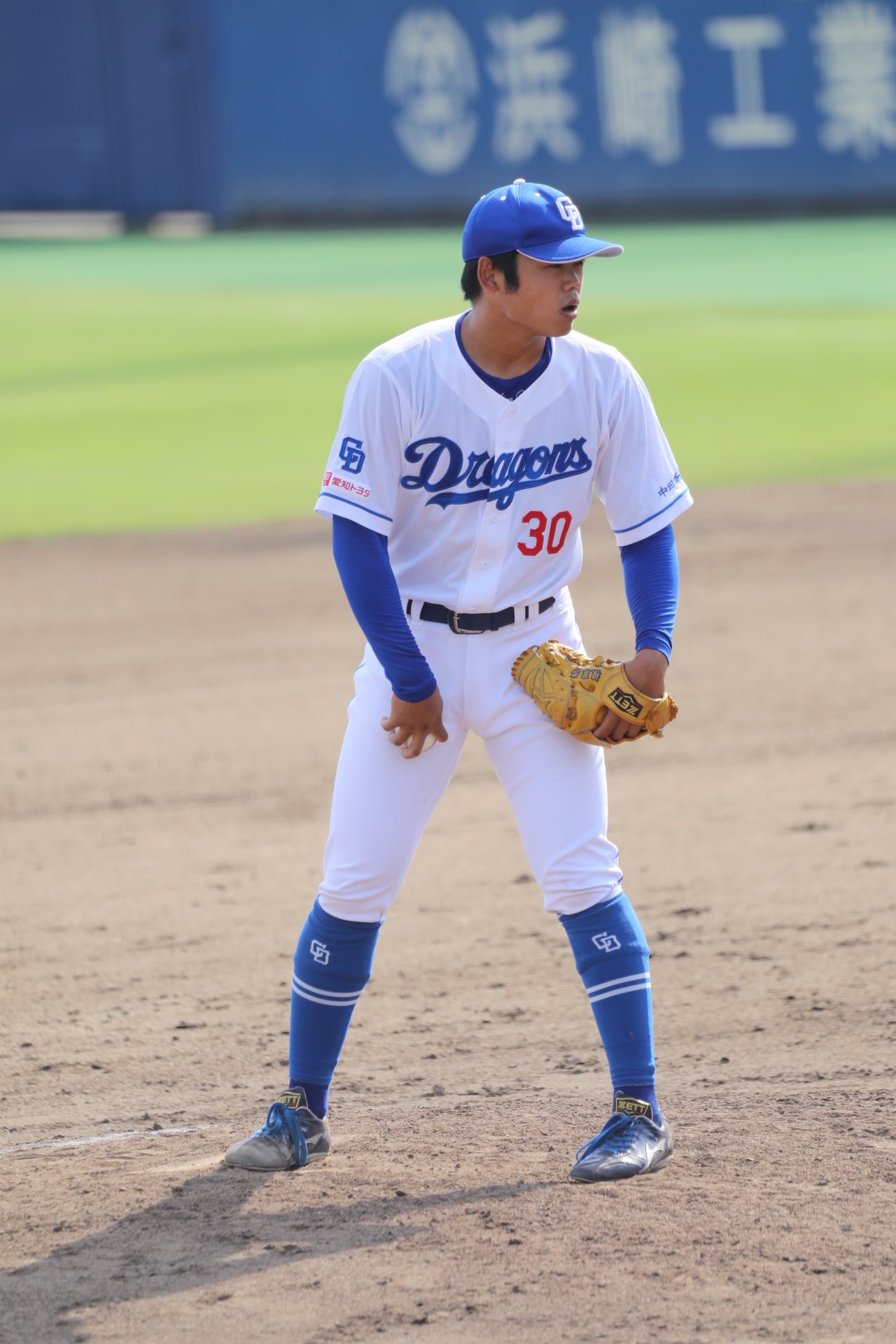 【ワンオーナー品】BBM 2021 中日 根尾昂 百花繚乱 07/50 ワンオーナー品】BBM 2021 中日 根尾昂 百花繚乱 07/50