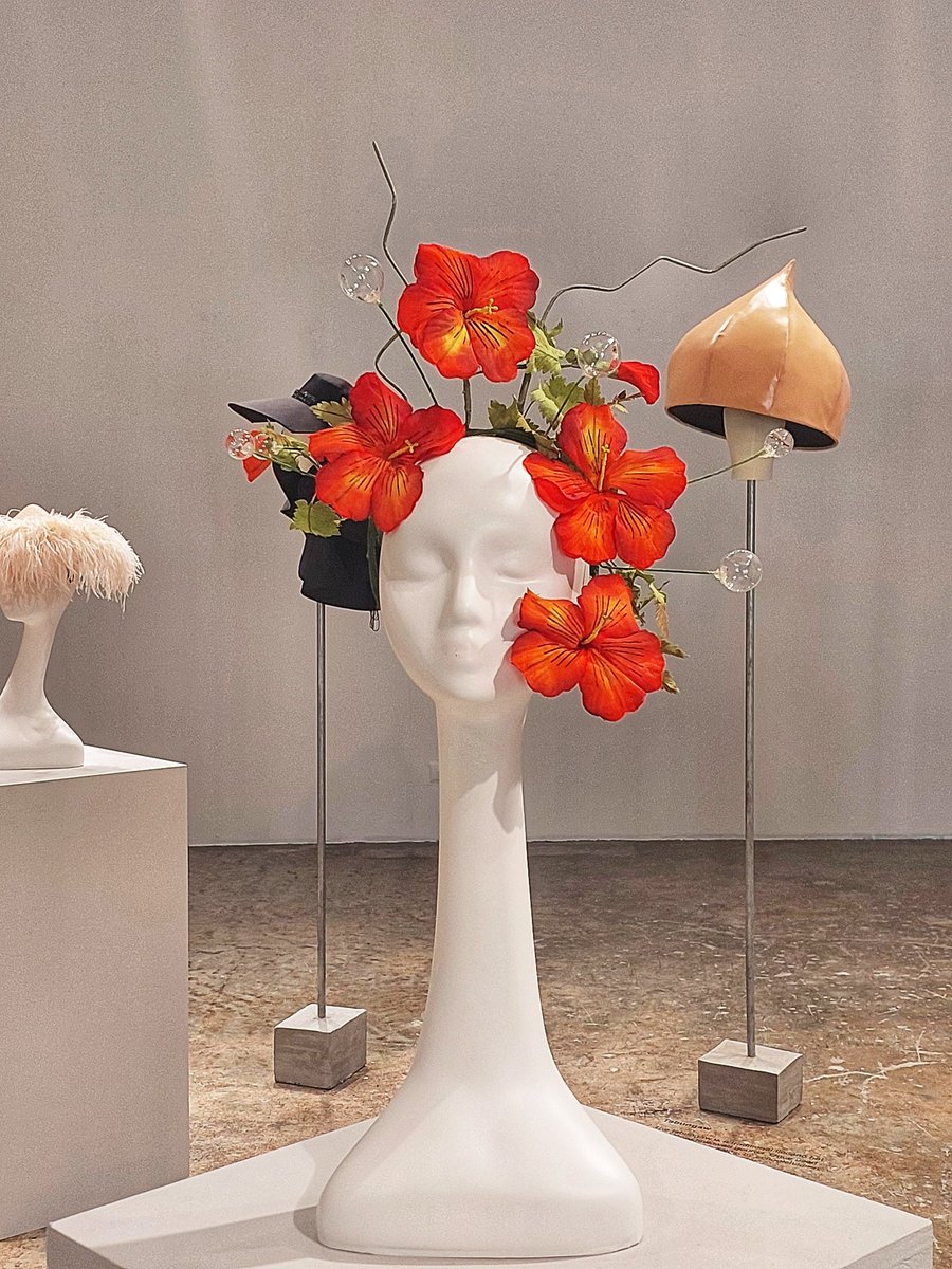 𝐤𝐚𝐫𝐚 𝐞𝐥𝐚𝐲𝐧𝐞 tweet media