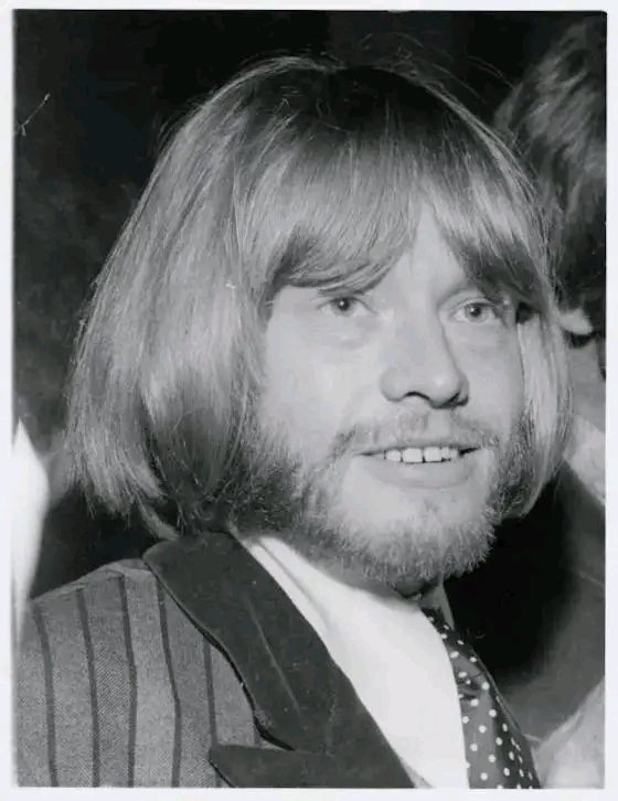 BrianResource's tweet image. John Gilliland&apos;s Pop Chronicles Interviews - #BrianJones: youtu.be/QUi2E57jlLM

A recording of the #TheRollingStones playing after Brian&apos;s interview: youtu.be/CGeOqdT7RNU?si…

Recorded at R.G. Jones Studio, Morden, Surrey, England on 6th February 1968.