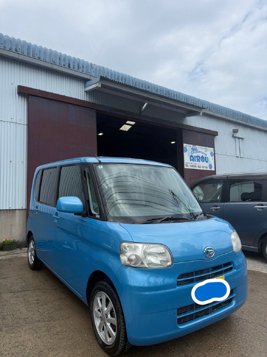 足車納車(*^^*)
おめでとうございます。

#CarServiceAIROU #carserviceairou #カーサービスアイルー #アイルー #自動車板金塗装  #塗装 #一宮市 #車屋 #一宮市車屋 #自動車販売 #車検 #一宮市車検 #修理 #事故修理 #新規登録 #名義変更 #レッカー #事故レッカー #故障レッカー #ガラスコーティング