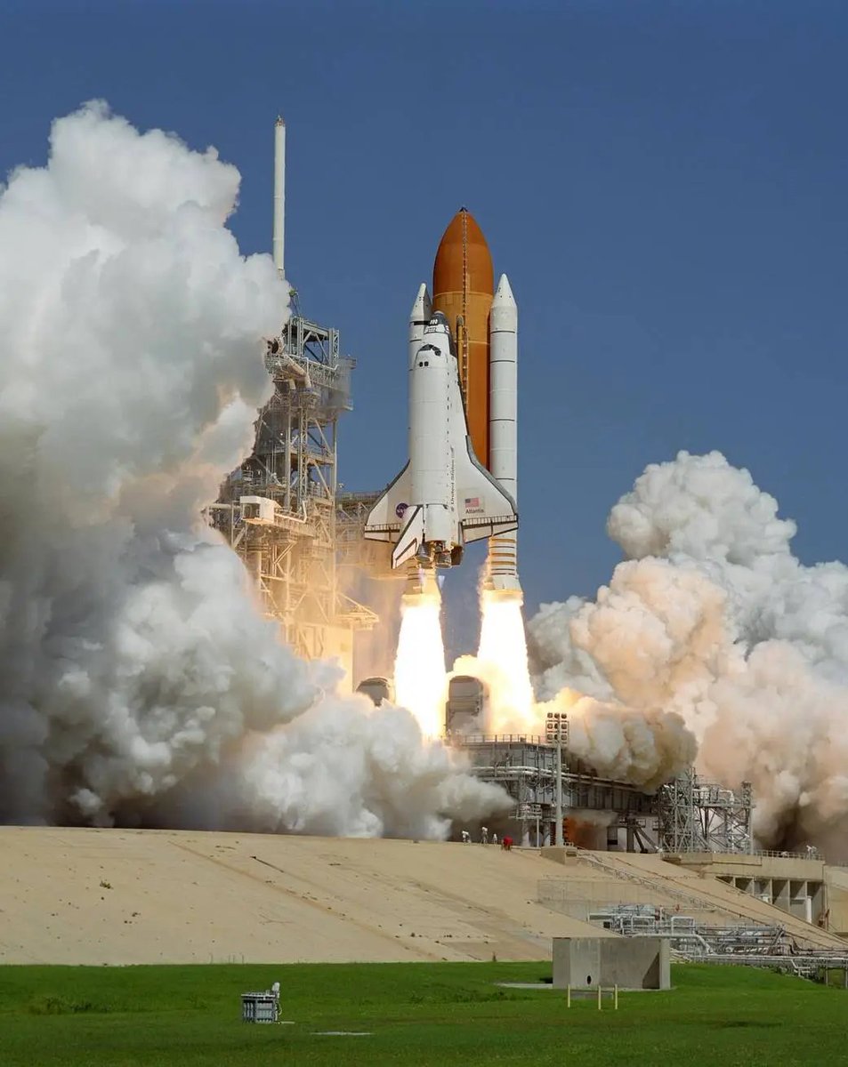 Astro_Cady's tweet image. 🚀#OTD 9/9/2006 #SpaceShuttle #Atlantis launched to the @Space_Station on mission #STS115
nasa.gov/image-article/…
@NASA @NASAKennedy #space