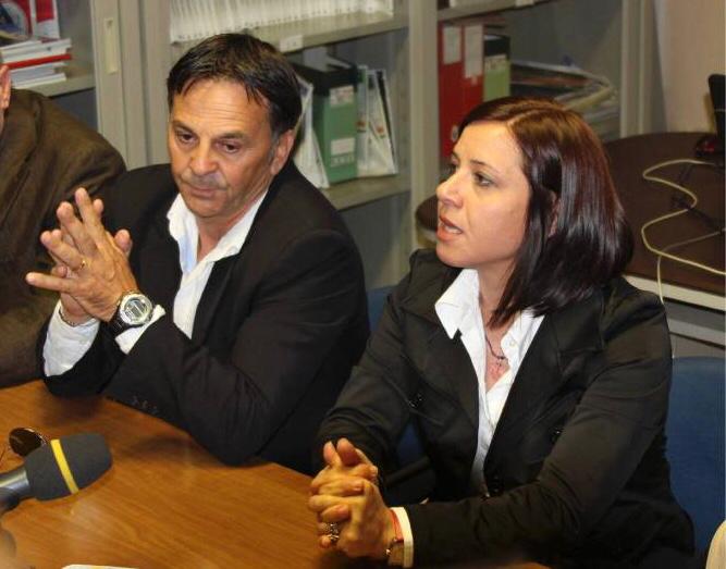 MissingDeniseMp's tweet photo. Nonostante tutto non hai mai mollato! ❣️
Tantissimi auguri Pietro padre e uomo esemplare! Sei il nostro orgoglio e sicuramente anche di Denise. 💕
Ti vogliamo un mondo di bene. 🫶
💚 https://t.co/j0TVpUSy69
#PapàPiero #PietroPulizzi #padreefiglia #puroamore #Italia #Sicilia https://t.co/GYLIEPDD8m
