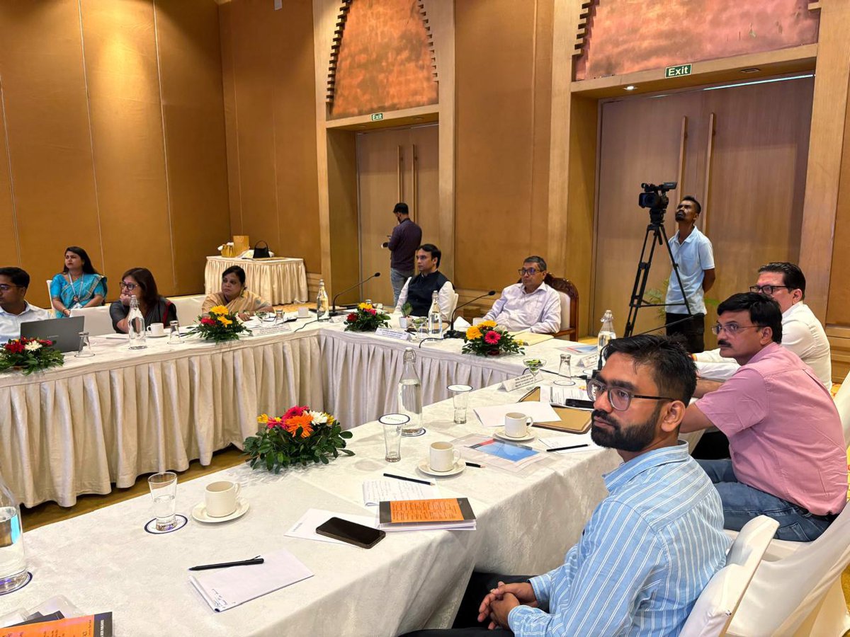 MOMAIndia's tweet photo. A zonal review meeting was chaired by Secretary, Ministry of Minority Affairs, Dr. Chandra Shekhar Kumar today in Guwahati. The meeting brought together representatives of five State Waqf Boards along with State Government officials to discuss key issues, including uploading of existing Waqf details on the UMEED Central Portal 2025, deliberations on IIT’s recommendations for strengthening the functioning of Waqf Boards, and a review of action taken reports on the Scholarship Division’s DO letters.

Representatives from the Waqf Boards of Assam, Manipur, Meghalaya, Tripura, and West Bengal participated in the meeting. Officials from the Ministry also undertook a detailed review during the session.

#UMEEDPortal #MinorityAffairs #BhagidariSeBhagyoday

@narendramodi @KirenRijiju @RijijuOffice @GeorgekurianBjp @PIB_India @PIB_Guwahati @PIBImphal @PIBShillong @PIBAgartala @PIBKolkata @PIBMinAffairs @NMDFCIndia @mygovindia @airnewsalerts @DDNewslive