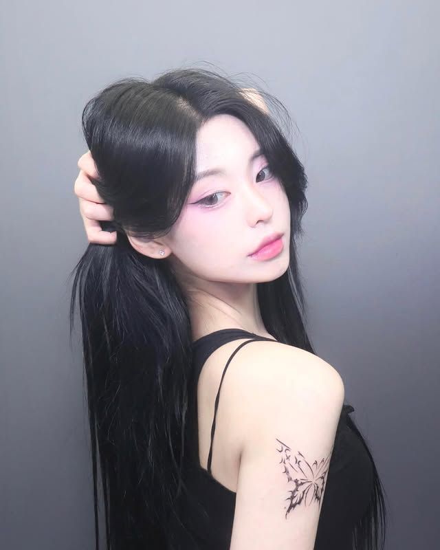 demikustom's tweet photo. 𝗛𝗘𝗔𝗧 ���𝗜𝗧𝗖𝗛

Yo intento entender a la gente pero odio que no respondan 

︶˚⏝˚︶˚⏝˚︶˚⏝˚︶
#FreeRol and #sexrol https://t.co/gaYScLQSFk